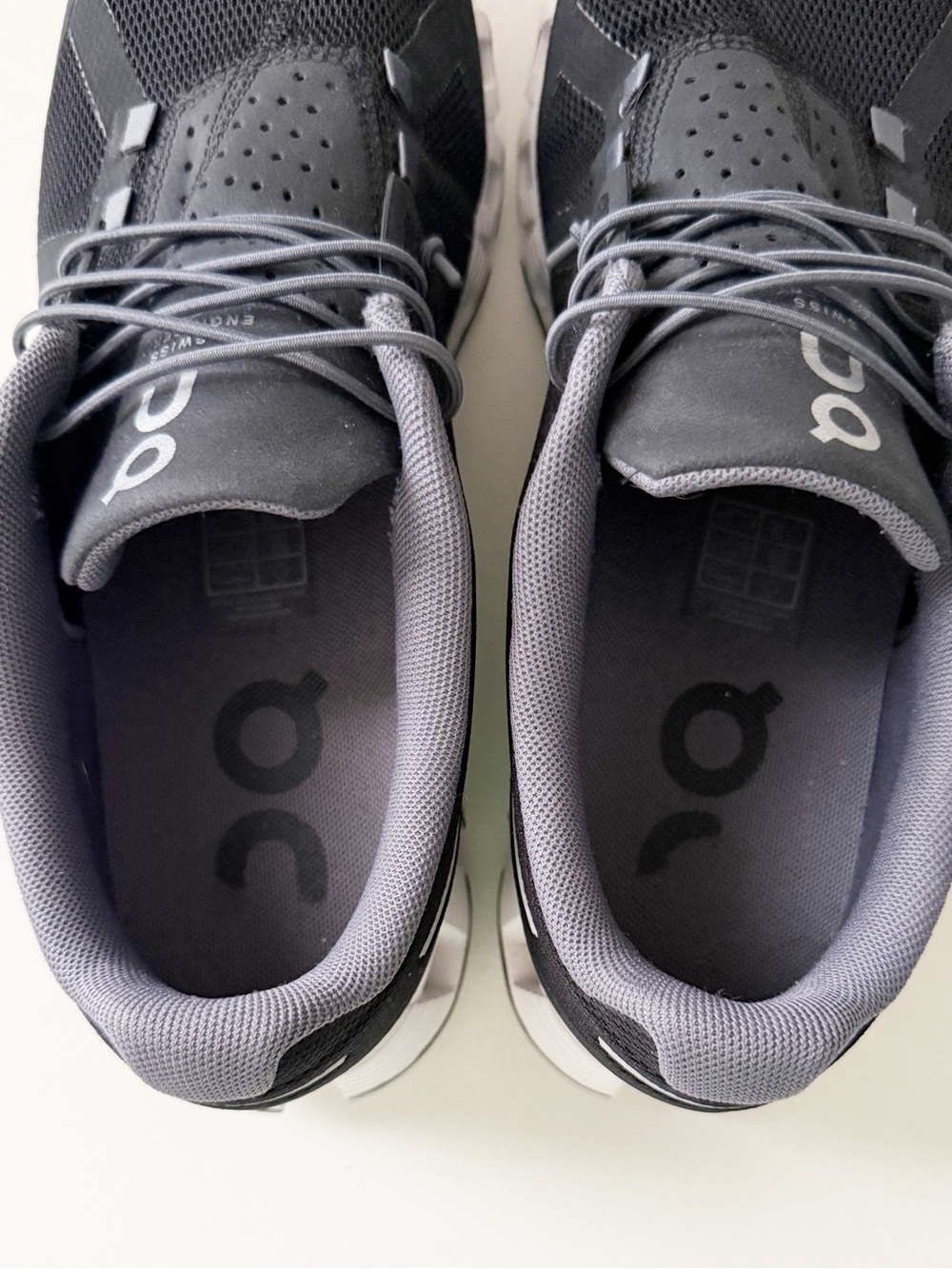 On Cloud 5 Running Sneaker 9 Black Slip On Low Top Athletic Athleisure Casual - Picture 5 of 8